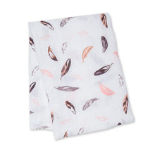 Load image into Gallery viewer, Cotton Swaddle - Feathers
